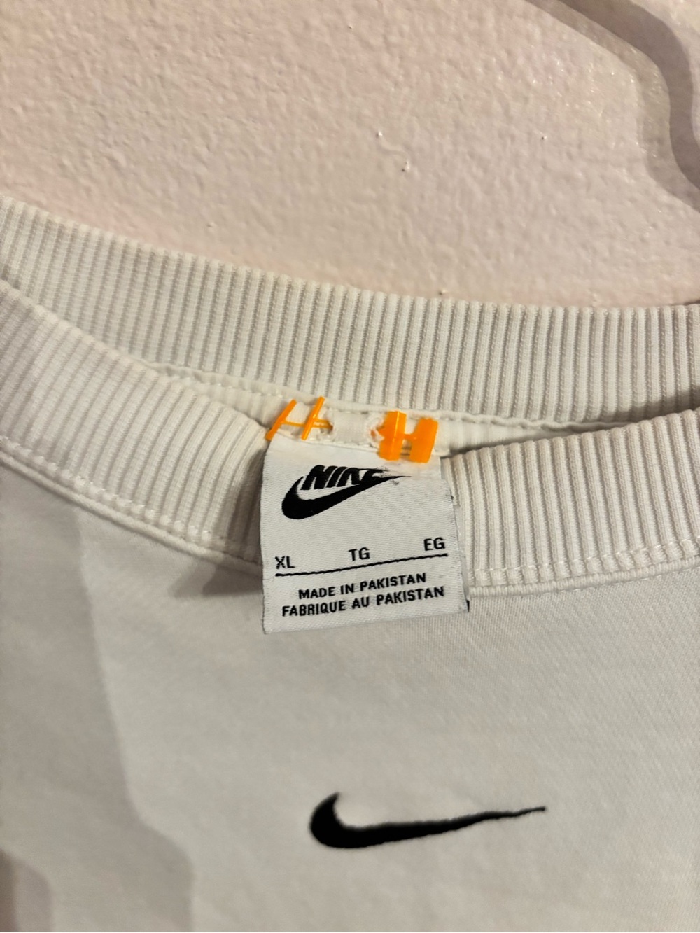 Nike Off-White Crewneck Sweatshirt with Black Swoosh - Picture 4 of 4